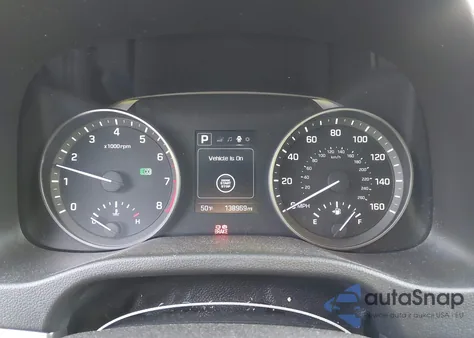 2018 Hyundai Elantra Value Edition z USA, uszkodzony, nr VIN 5NPD84LF8JH256182